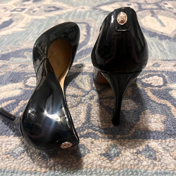 Ivanka Trump Heels - Picture 5 of 5